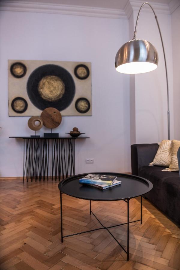 New Design Apt - Central Location Wenceslas Square Praga Exterior foto
